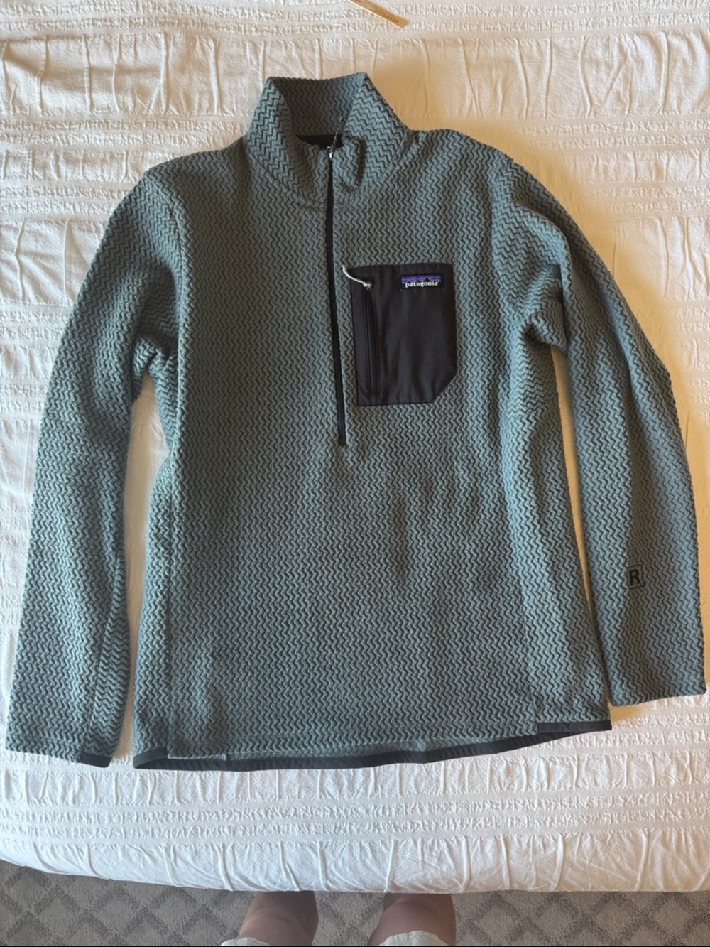 Men's R1® Air Fleece Zip-Neck size M